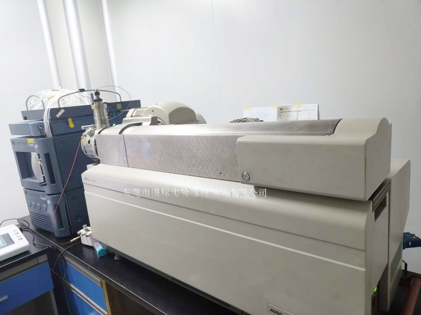AB SCIEX液相色谱质谱联用仪LCMSMSAPI4000在广州某药物研发安装完毕