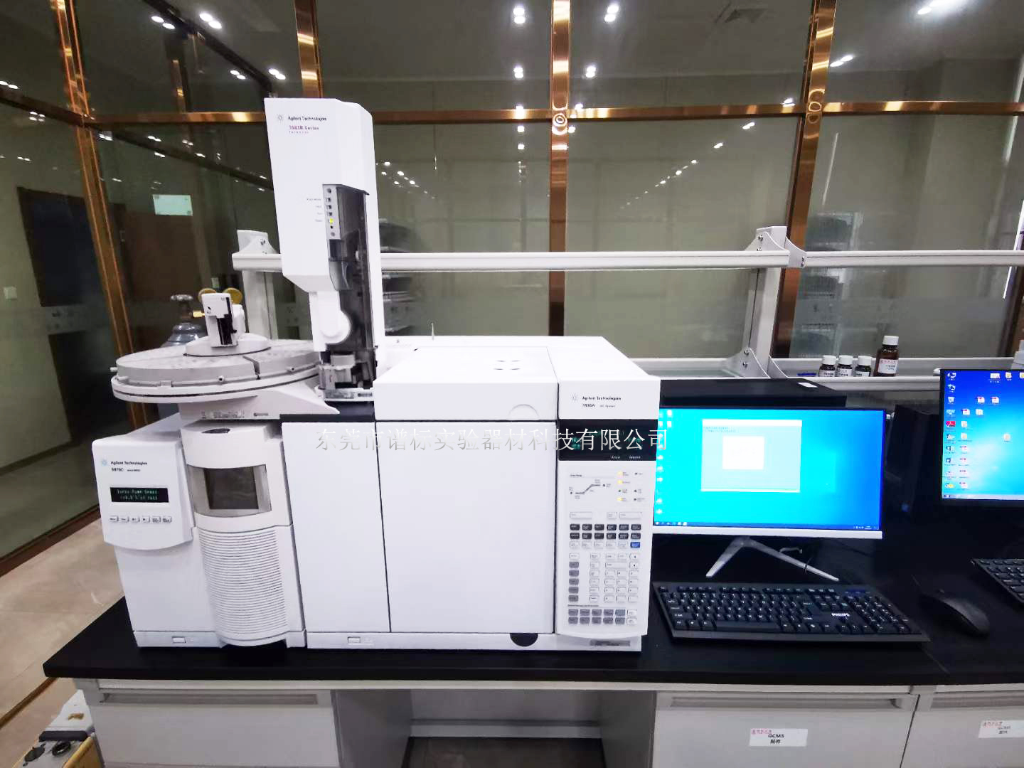 电子烟生物公司使用安捷伦气质联用仪GCMS7890A-5975C-化学成分进行分离和检测