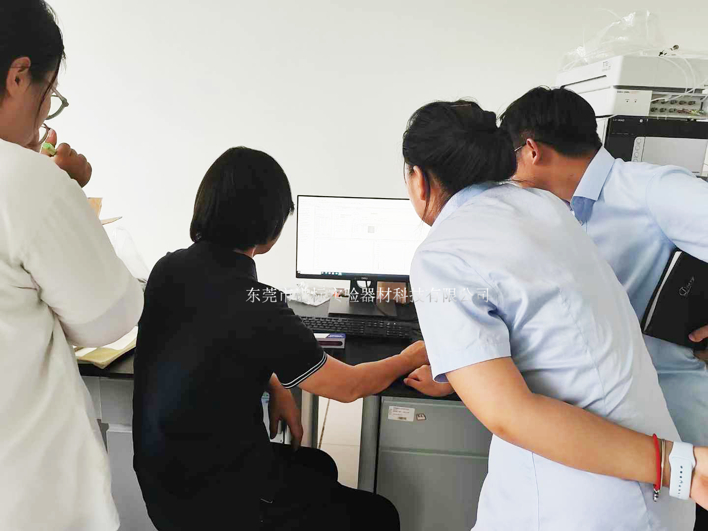 7月11日新疆司法鉴定用AB SCIEX LCMSMS 5500＋30A测试毛发，汗液，尿液等含量